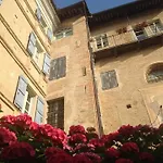 Antico Borgo Отель Кунео