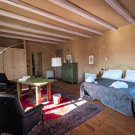 Antico Borgo 4*