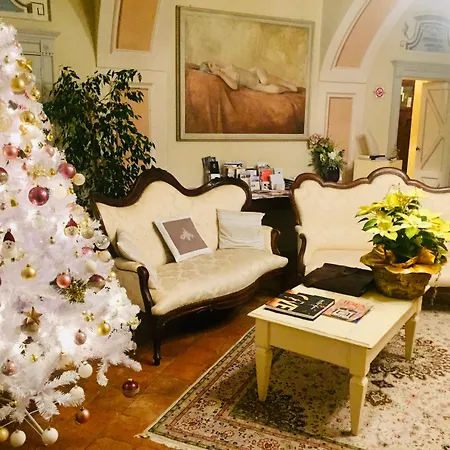 Otel Antico Borgo Cuneo