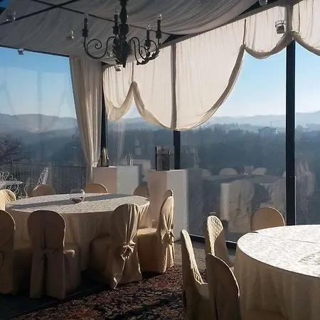 Antico Borgo 4* Cuneo
