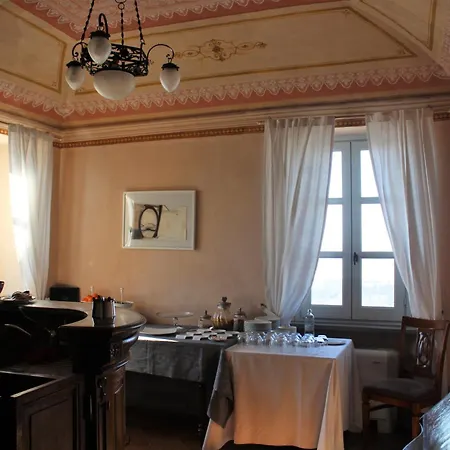 Antico Borgo 호텔 4*