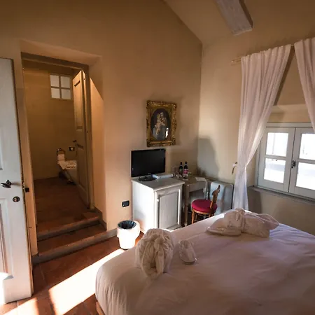 Antico Borgo Szálloda 4*