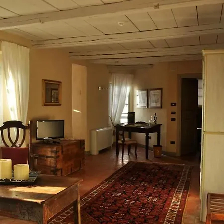 Otel Antico Borgo Cuneo