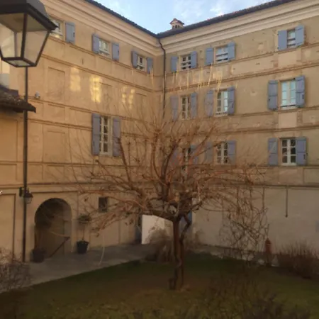 Otel Antico Borgo Cuneo