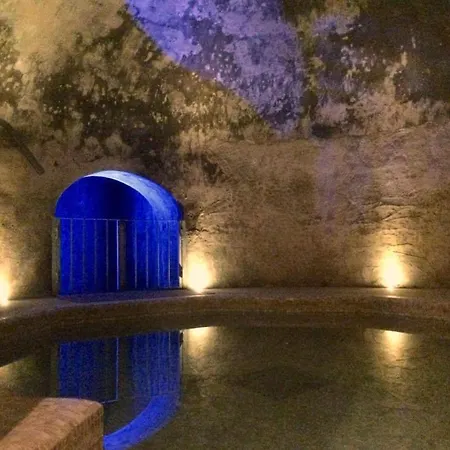 Hotel Antico Borgo Cuneo