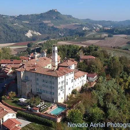 Antico Borgo 4*